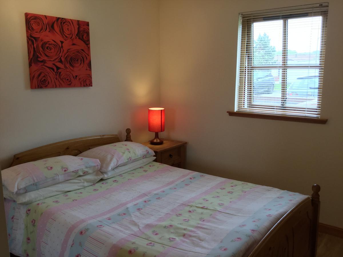 One-Bedroom Apartment - Wyvis Free Parking Inverness Exterior photo